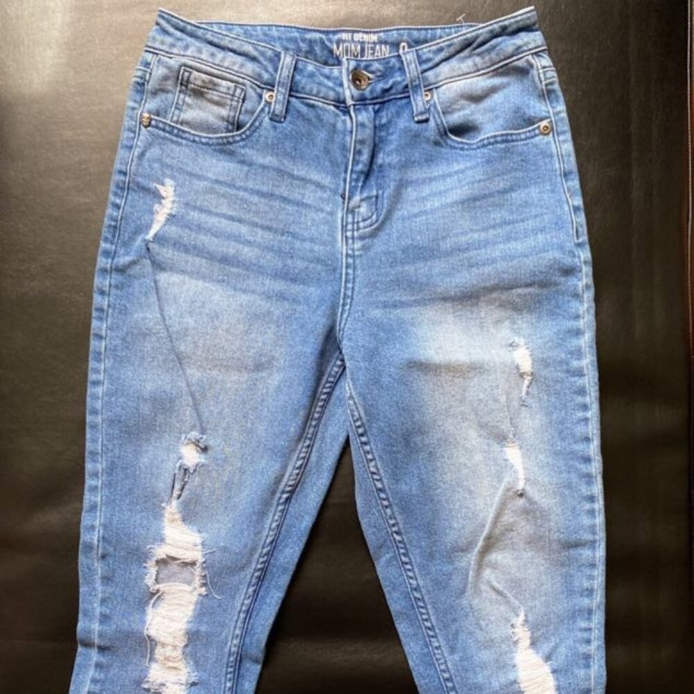 HT Denim: Indigo Destructed Mom Jeans (Size: 0) NWOT